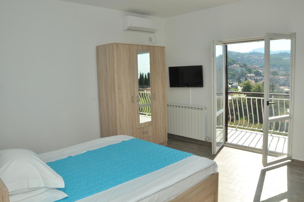 Apartments La Dolce Vita Herceg Novi Exteriér fotografie