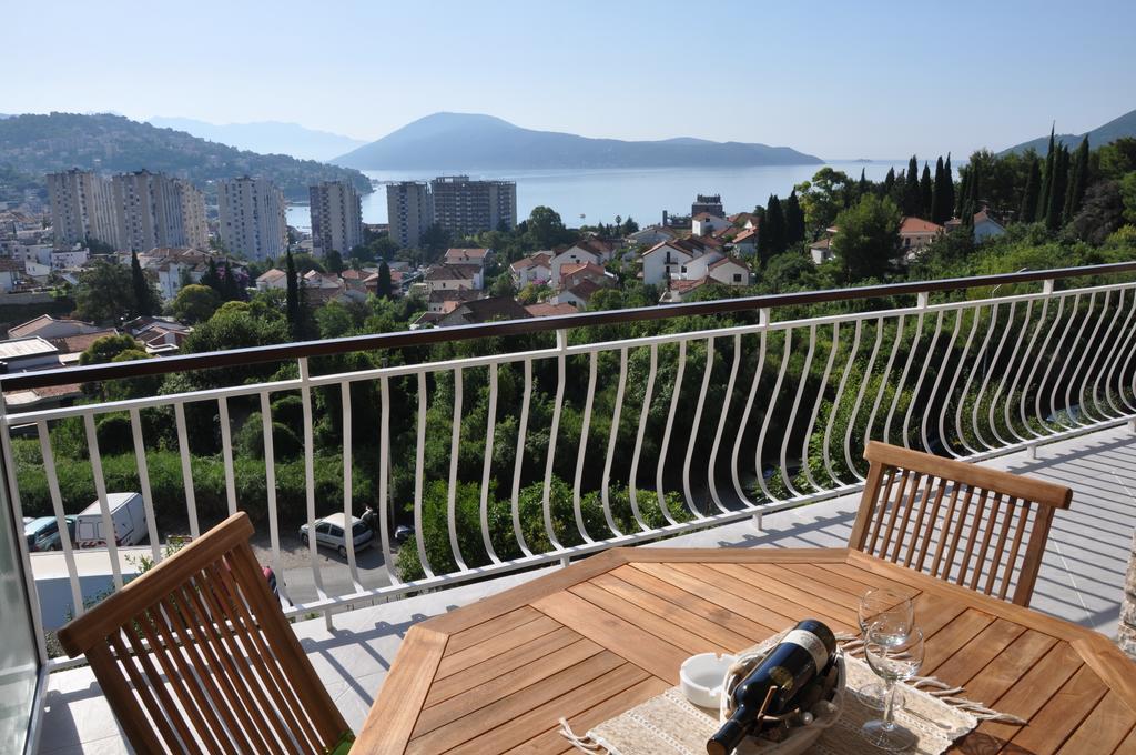 Apartments La Dolce Vita Herceg Novi Exteriér fotografie